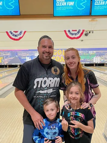 April 2022 Champs - Handicap Doubles - Frank and Krysta Deleon.jpeg